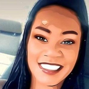 Meet your Posher, Shayla